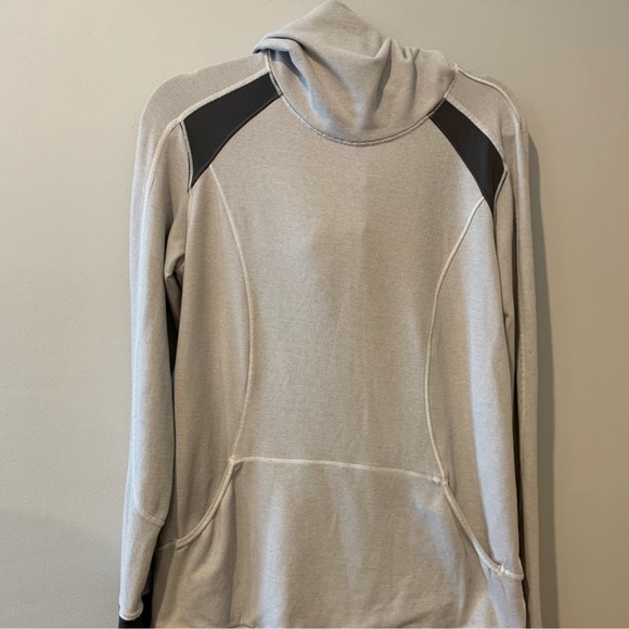 lululemon athletica Tops - Lululemon Hoodie with Ponytail Hole